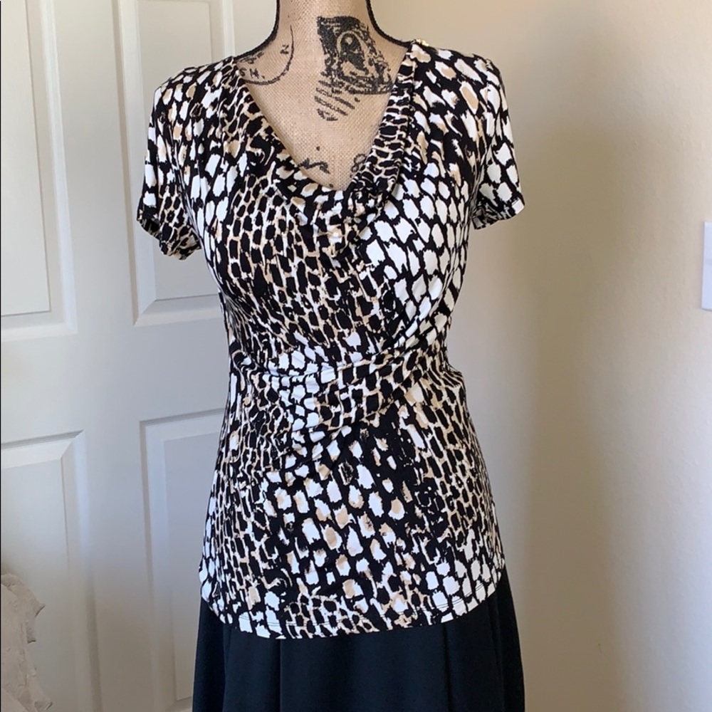 Calvin Klein NWOT Multicolor top. Black cream tan.